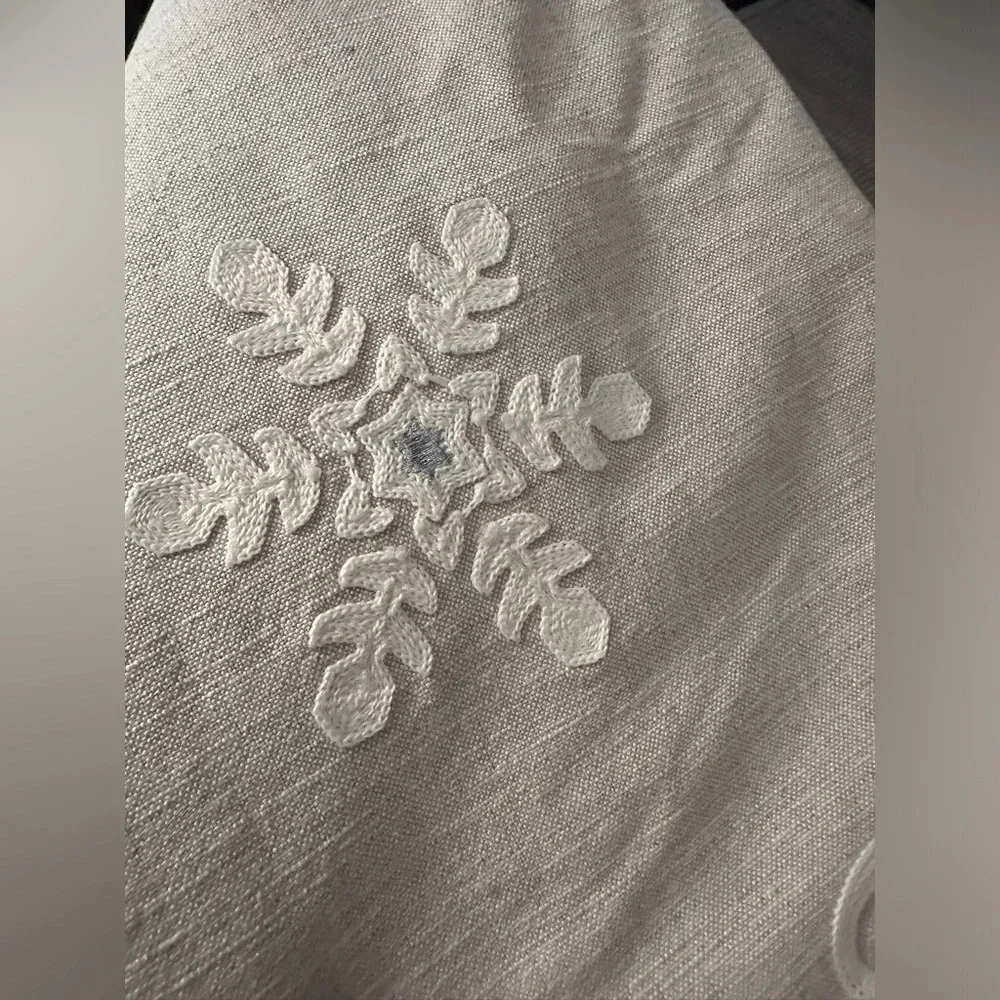 Christmas Tree Skirt, Peace Love Joy design